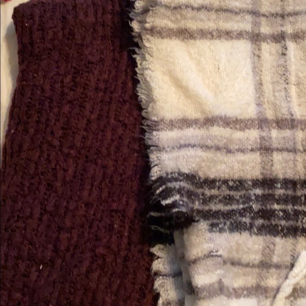 Aerie blanket scarf bundle